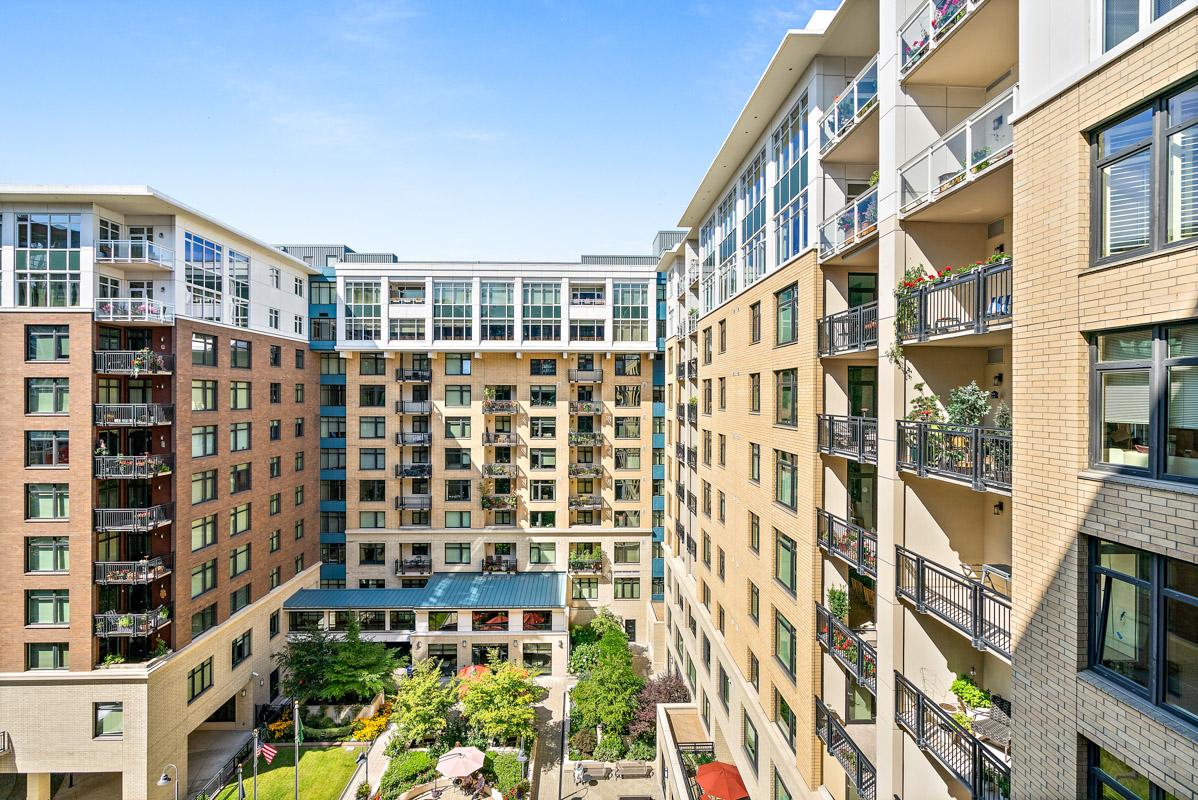 An exterior shot of residences at Mirabella Seattle.